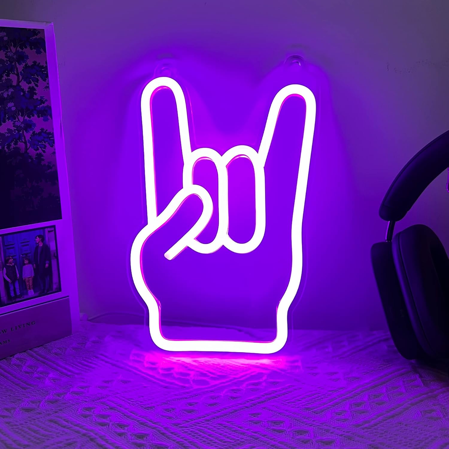 LED Neon Signs – Open / Happy Hour / Cocktails / Guitar / Rock / Bar / Girl – USB-Powered, Dimmable Wall Décor